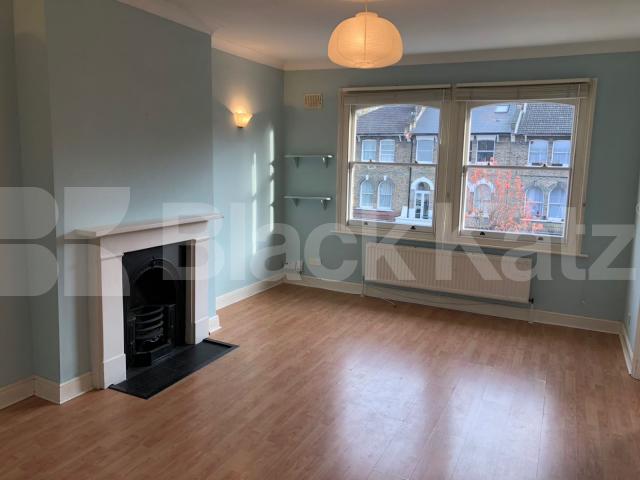 			BEAUTIFUL TWO BEDROOM TOP FLOOR FLAT , 2 Bedroom, 1 bath, 1 reception Flat			 Anson Road, TUFNELL PARK-HOLLOWAY