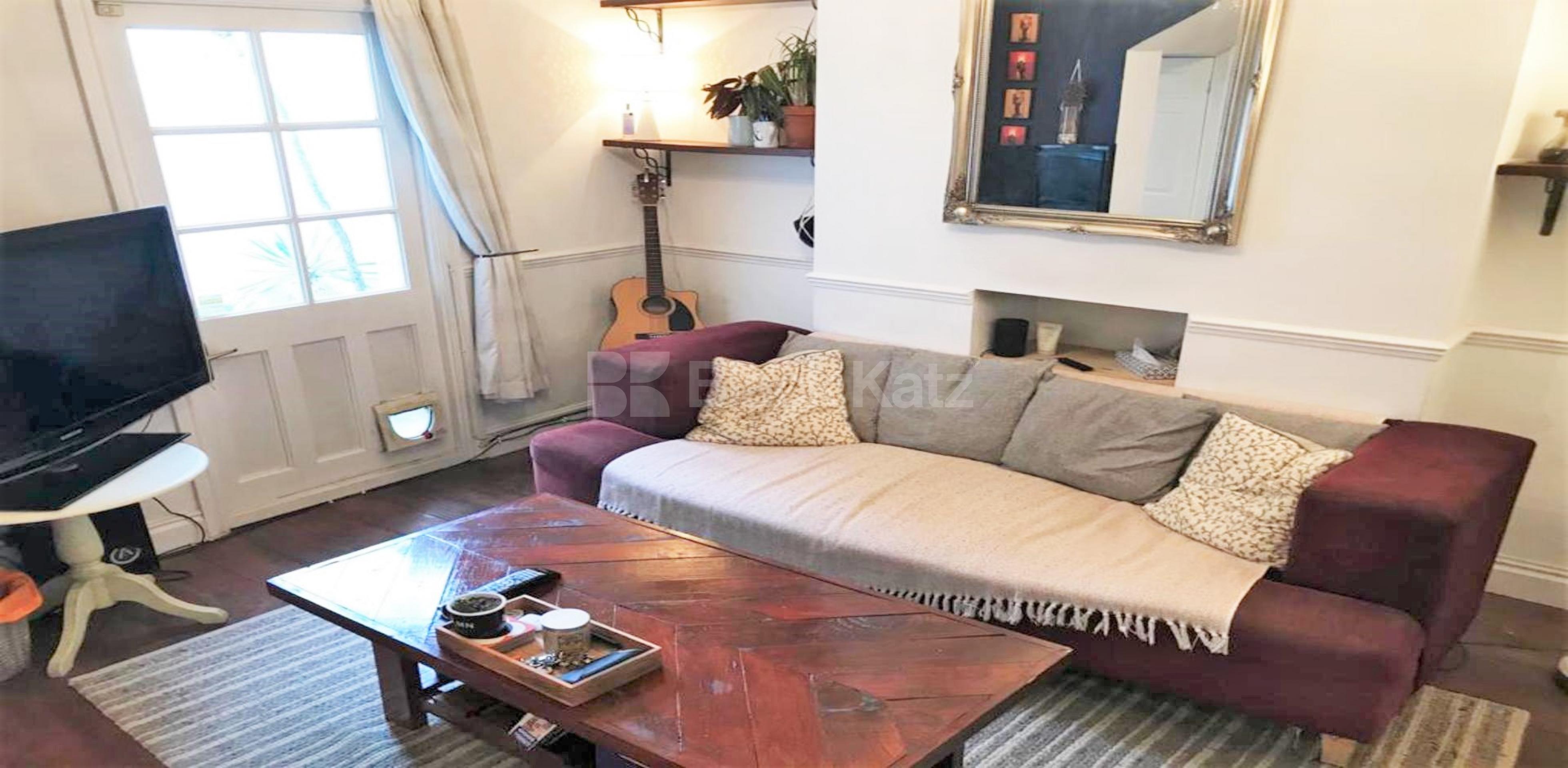 			PRIVATE GARDEN, 1 Bedroom, 1 bath, 1 reception Ground Floor Flat			 Redmore Road, HAMMERSMITH W6