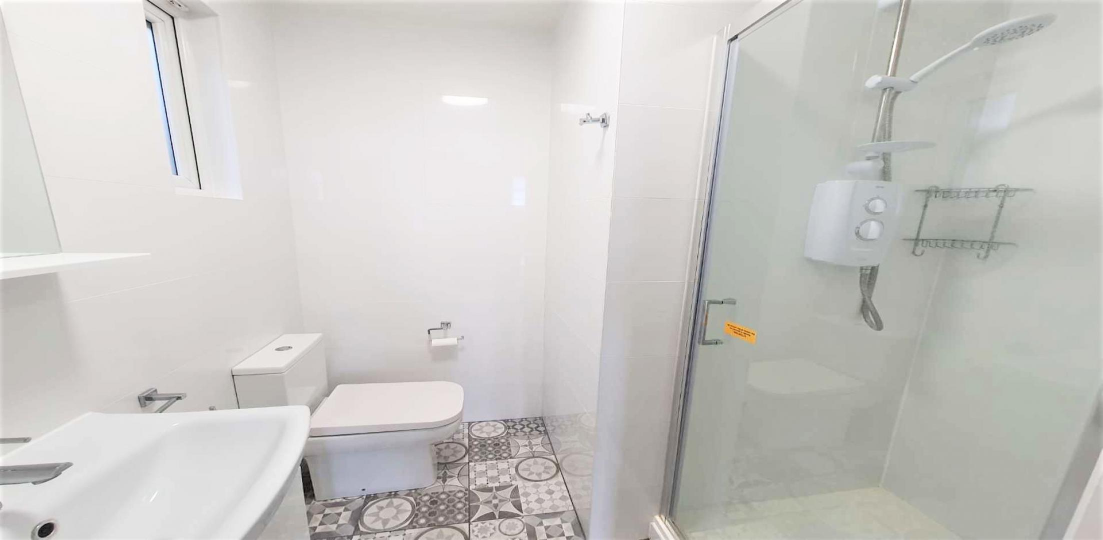 			Studio Apartment, 1 bath, 1 reception Apartment			 West End Lane, WEST HAMPSTEAD