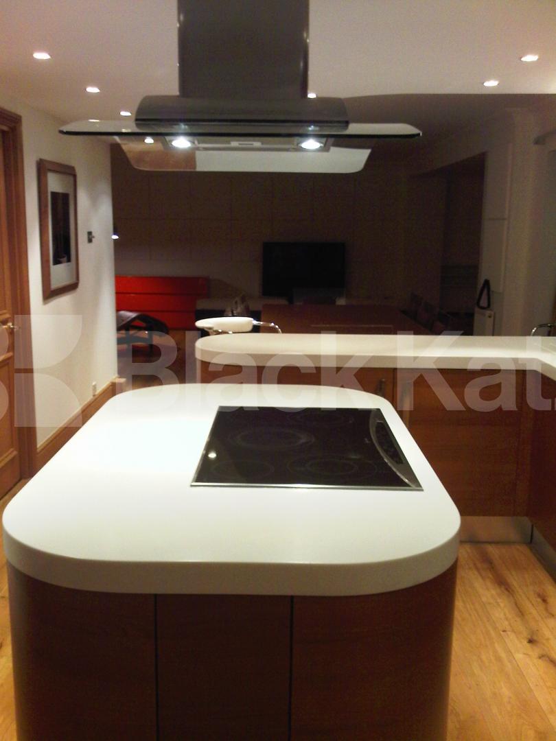 			NEW INSTRUCTION, 3 Bedroom, 1 bath, 1 reception Flat			 William Morris Way, Fulham/Chelsea