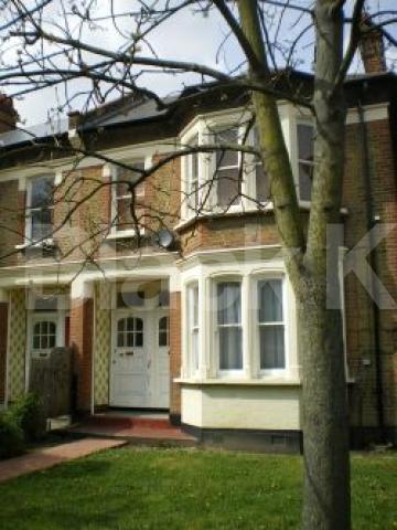 			NEW INSTRUCTION, 2 Bedroom, 1 bath, 1 reception Flat			 Mount Nod Road, Streatham Hill