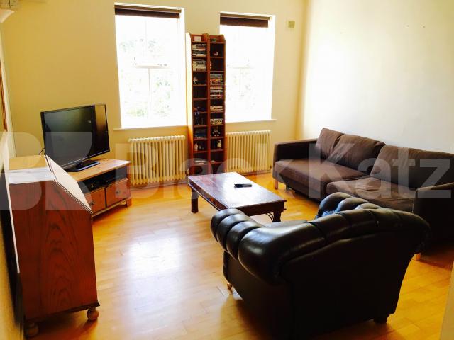 			NEW INSTRUCTION (Includes Parking), 1 Bedroom, 1 bath, 1 reception Apartment			 Priory Grove, Stockwell
