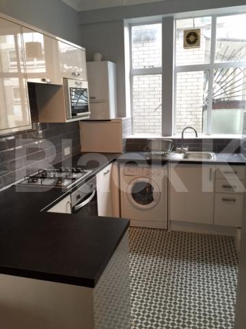 			GREAT 1 BEDROOM APARTMENT IN HATTON GARDEN, 1 Bedroom, 1 bath, 1 reception Flat			 St Cross Street, CLERKENWELL