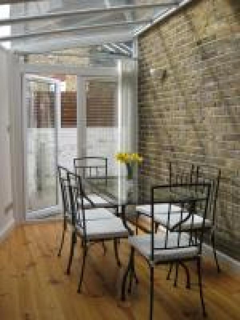 			MUST SEE !!!, 4 Bedroom, 1 bath, 1 reception House			 Third Avenue, QUEENS PARK