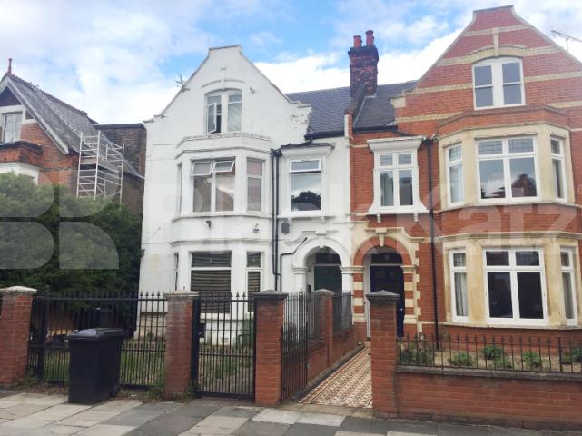 			1200sqf APARTMENT WITH PRIVATE GARDEN , 1 Bedroom, 1 bath, 1 reception Apartment			 Birch Grove , ACTON 