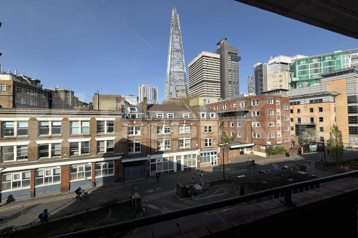 Generous apartment in Tabard Gardens over looking The Shard  Newcomen Street, London Bridge