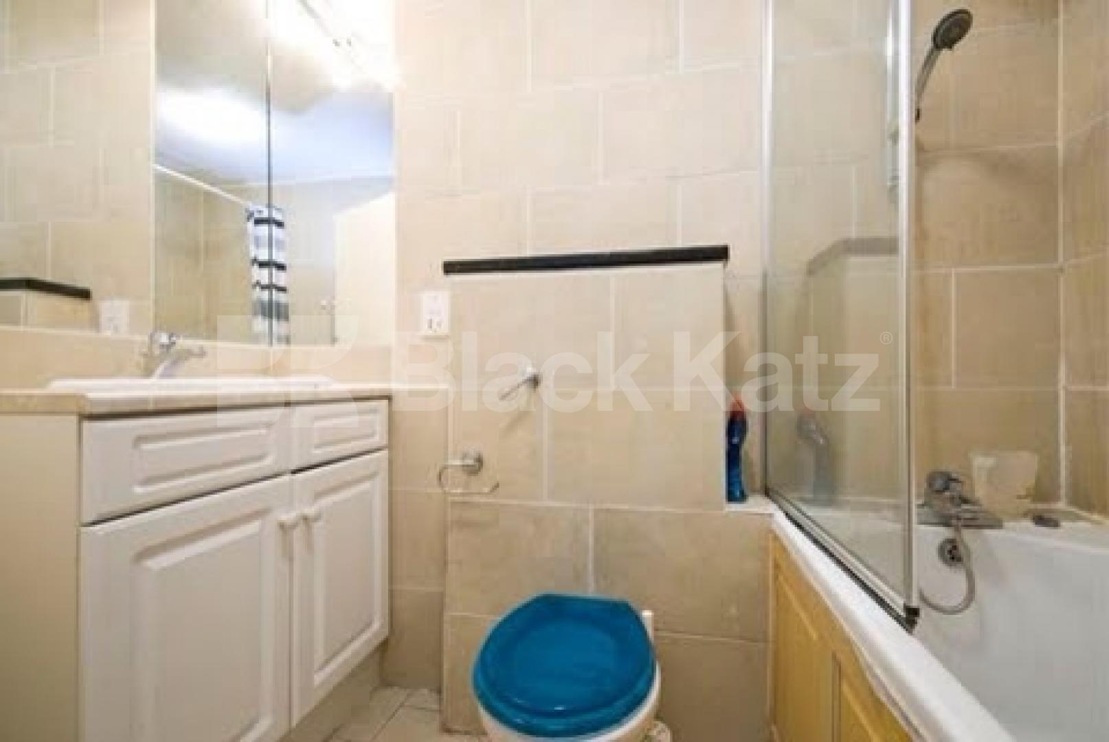 			NEW INSTRUCTION, 2 Bedroom, 1 bath, 1 reception Apartment			 Parkgate Road, Battersea Park