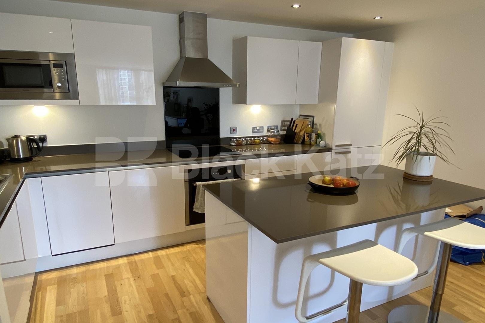 Boasting over 730 sq.ft of living & enternaing space  Jubilee Court  20 Victoria Parade, Greenwich 