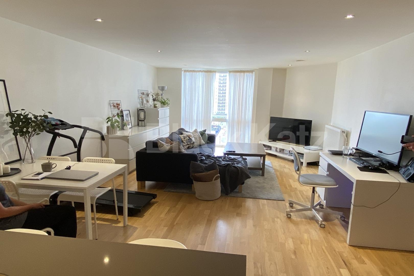 Boasting over 730 sq.ft of living & enternaing space  Jubilee Court  20 Victoria Parade, Greenwich 