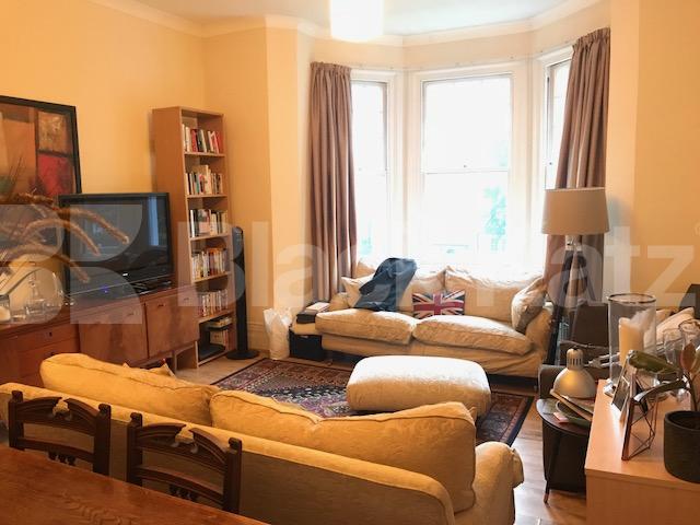 			Huge 2 bedroom property!, 2 Bedroom, 1 bath, 1 reception Flat			 Coolhurst Road , Crouch End / Highgate 
