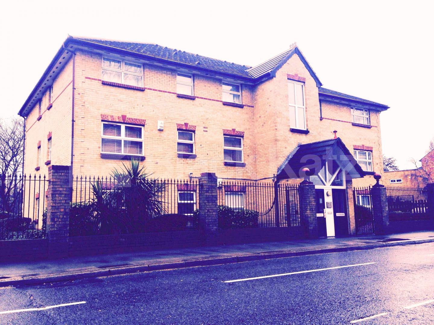 			NEW INSTRUCTION, 1 Bedroom, 1 bath, 1 reception Flat			 Acton Lane, Chiswick / South Acton