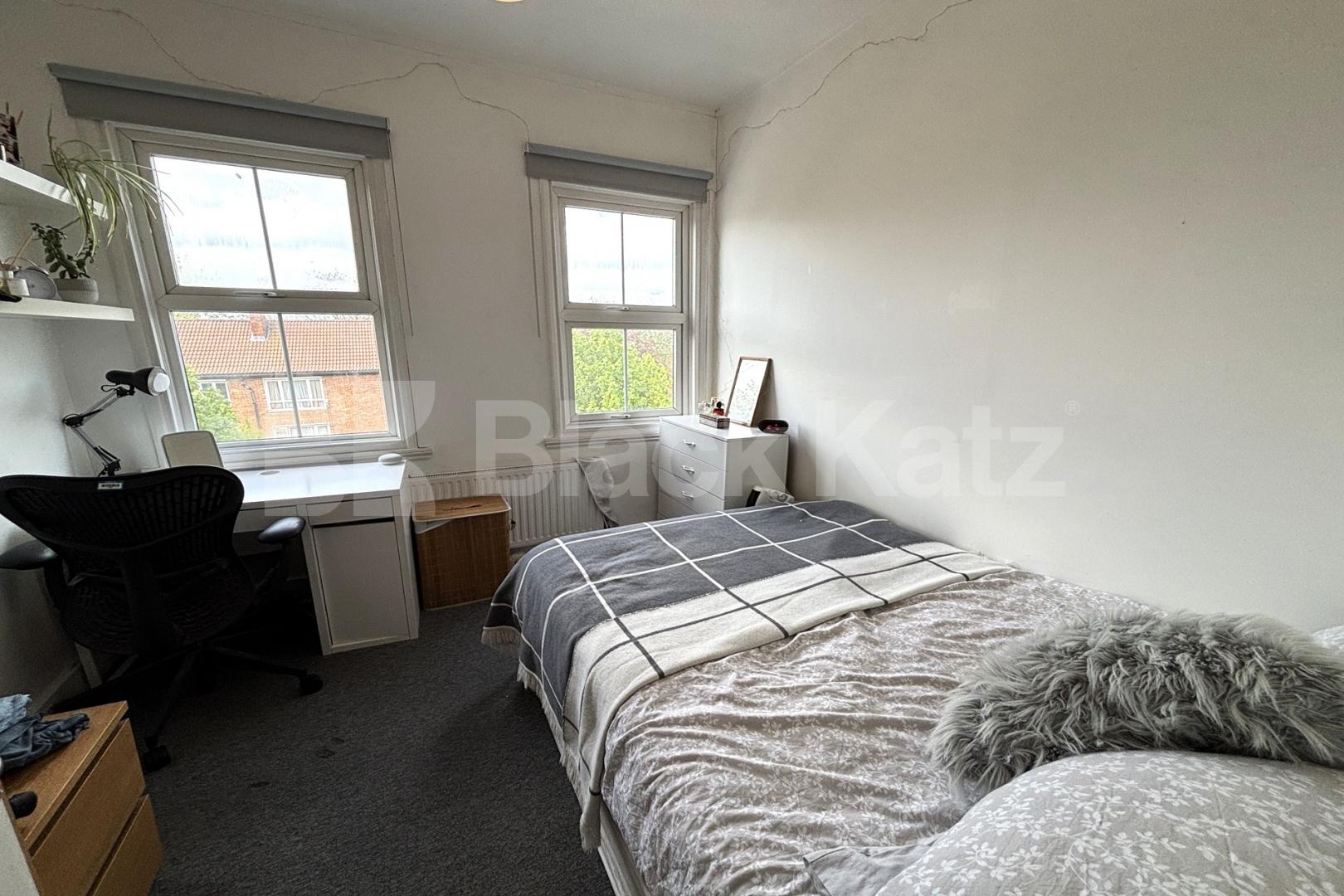 Arranged over three floors, two bathrooms & 1100 Sq.Ft.   Wandsworth Road, Clapham