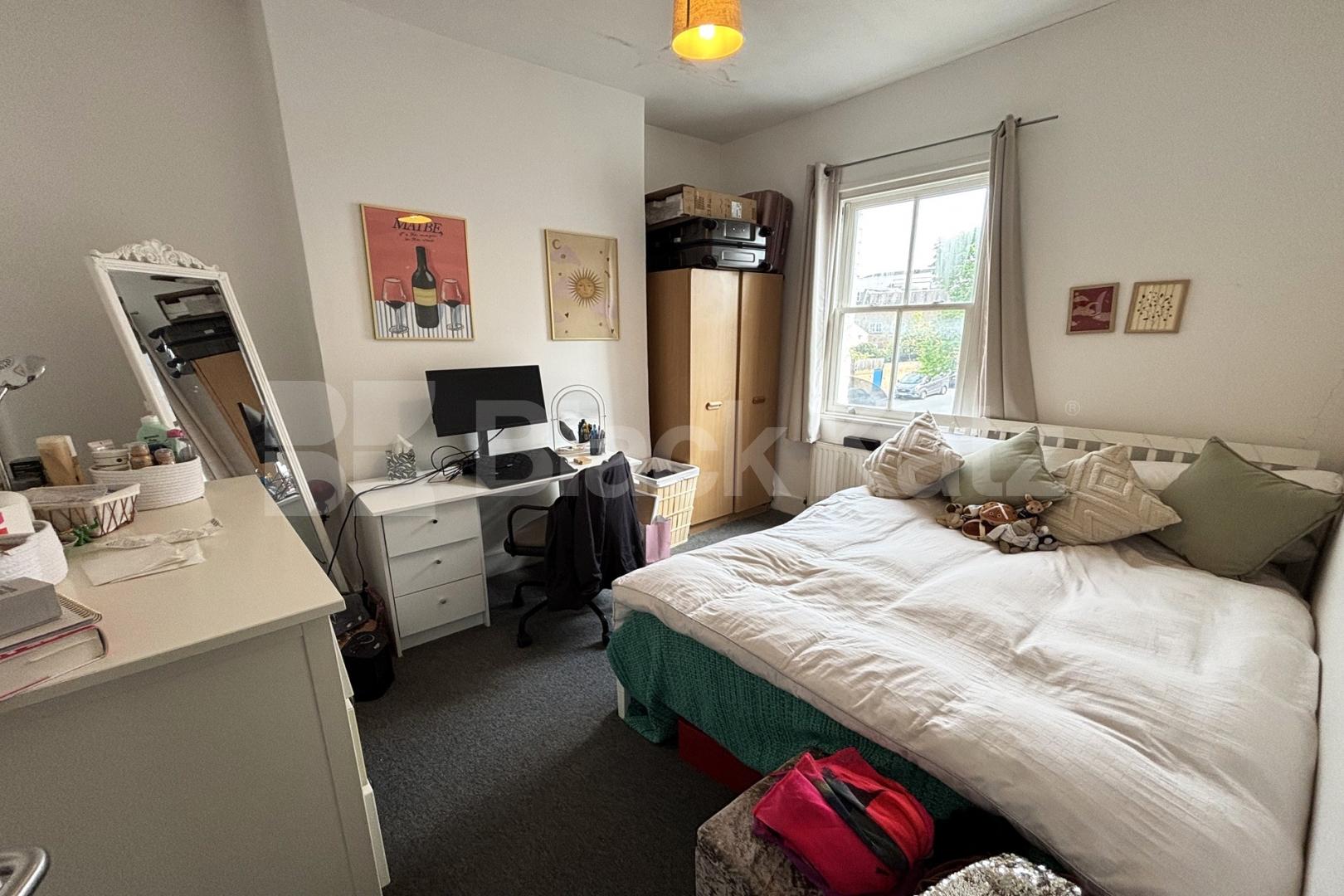 Arranged over three floors, two bathrooms & 1100 Sq.Ft.   Wandsworth Road, Clapham