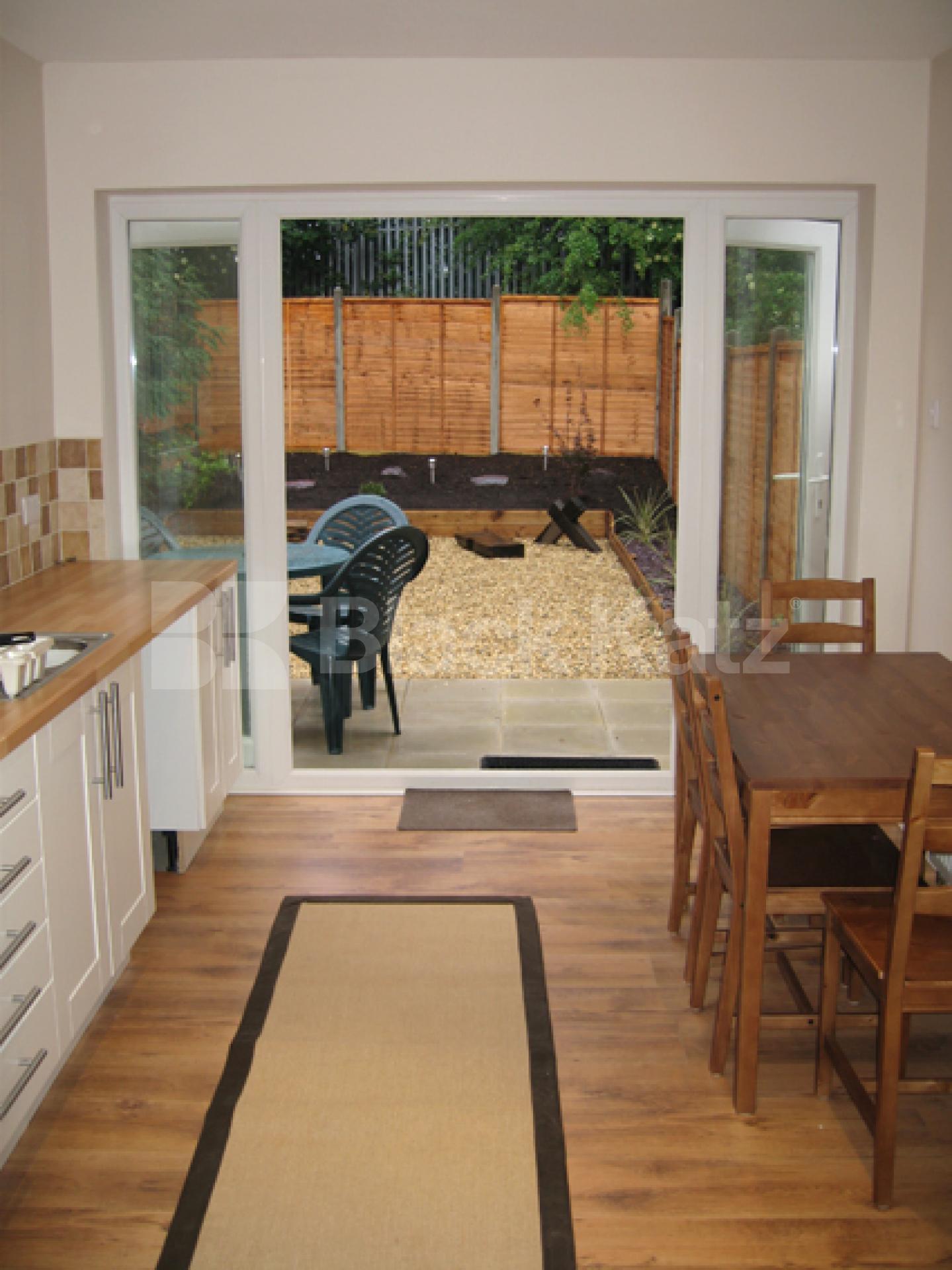 			GORGEOUS FLAT!, 1 Bedroom, 1 bath, 1 reception Ground Floor Flat			 Archway Road, HIGHGATE N6