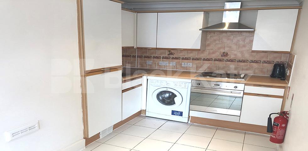 			NEW INSTRUCTION!, 1 Bedroom, 1 bath, 1 reception Flat			 Devonshire Place, REGENTS PARK - MARYLEBONE