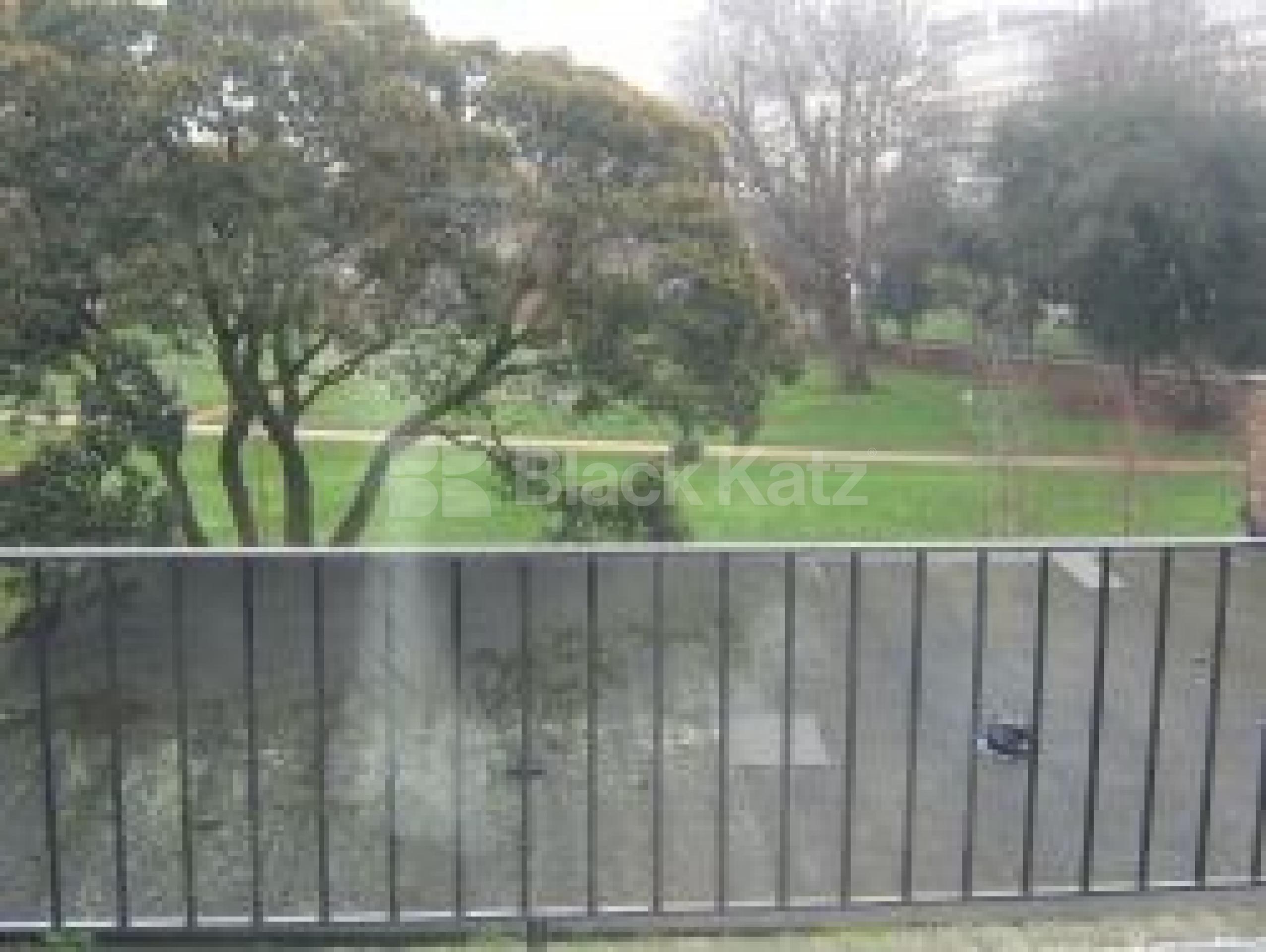 			1 Bedroom, 1 bath, 1 reception Flat			 Acton High Street, Acton W3