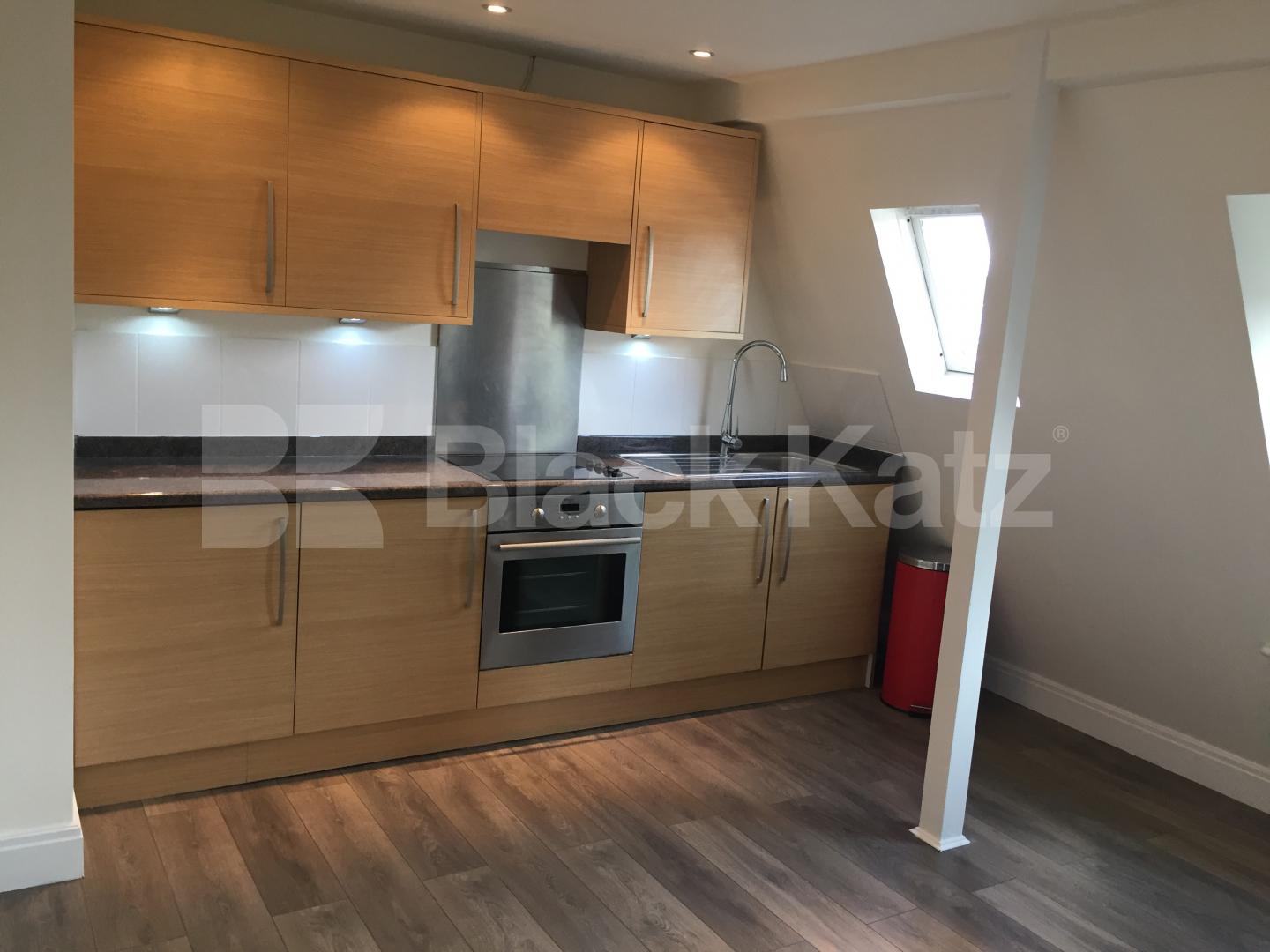 			NEW INSTRUCTION, 1 Bedroom, 1 bath, 1 reception Flat			 Seven Sisters Road, FINSBURY PARK