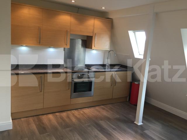 			NEW INSTRUCTION, 1 Bedroom, 1 bath, 1 reception Flat			 Seven Sisters Road, FINSBURY PARK