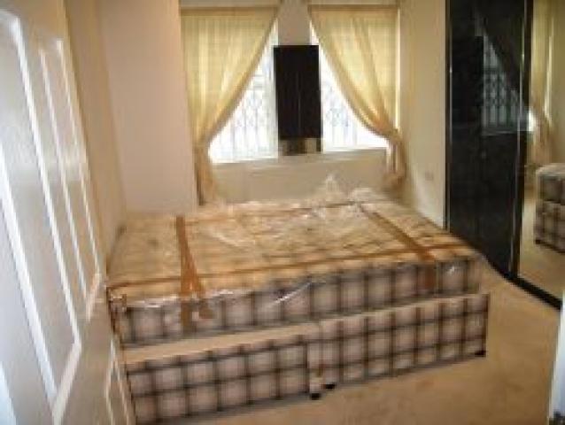 			1 Bedroom, 1 bath, 1 reception Flat			 Broadhurst Gardens, WEST HAMPSTEAD NW6