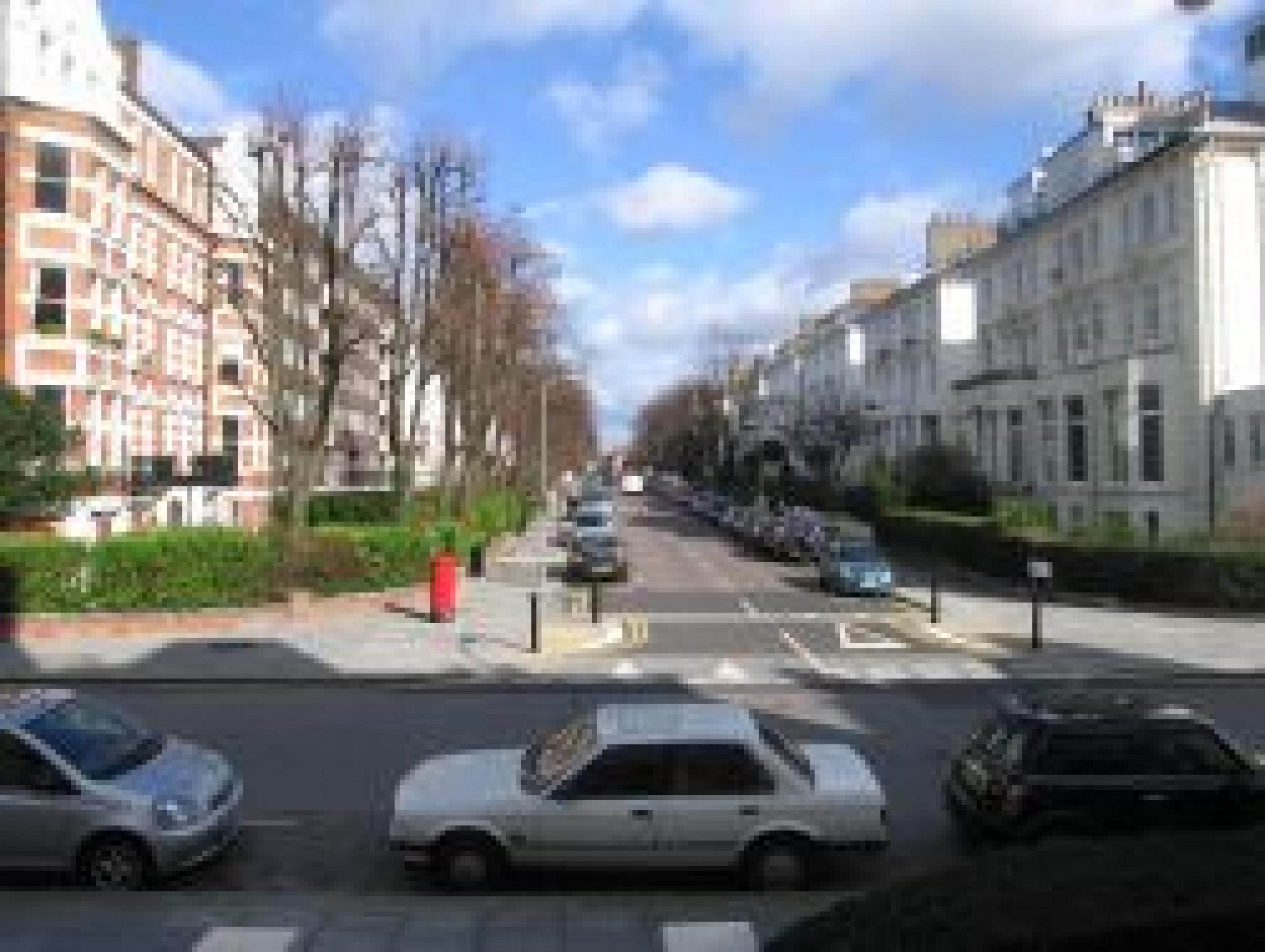 			2 Bedroom, 1 bath, 1 reception Flat			 Belsize Park Gardens, BELSIZE PARK NW3 NW3