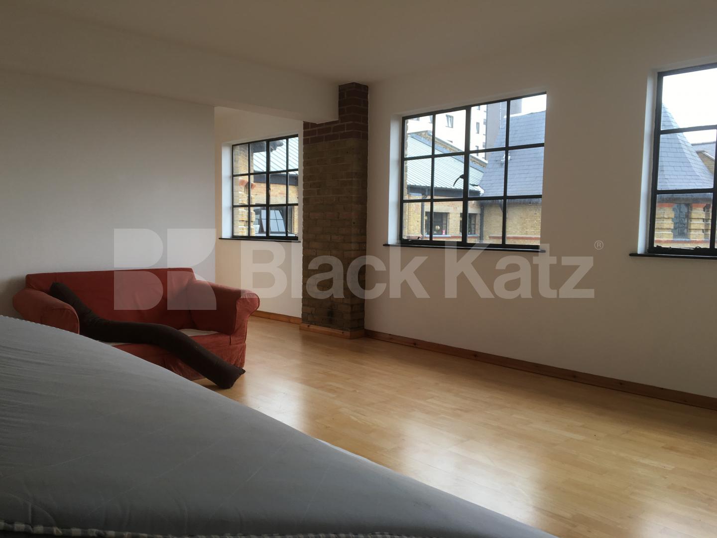 			STUNNING 2 BEDROOM WAREHOUSE APARTMENT, 2 Bedroom, 1 bath, 1 reception Flat			 SPRINFIELD HOUSE LOFTS-TYSSEN STREET, DALSTON/HAGGERSTON/SHOREDITCH
