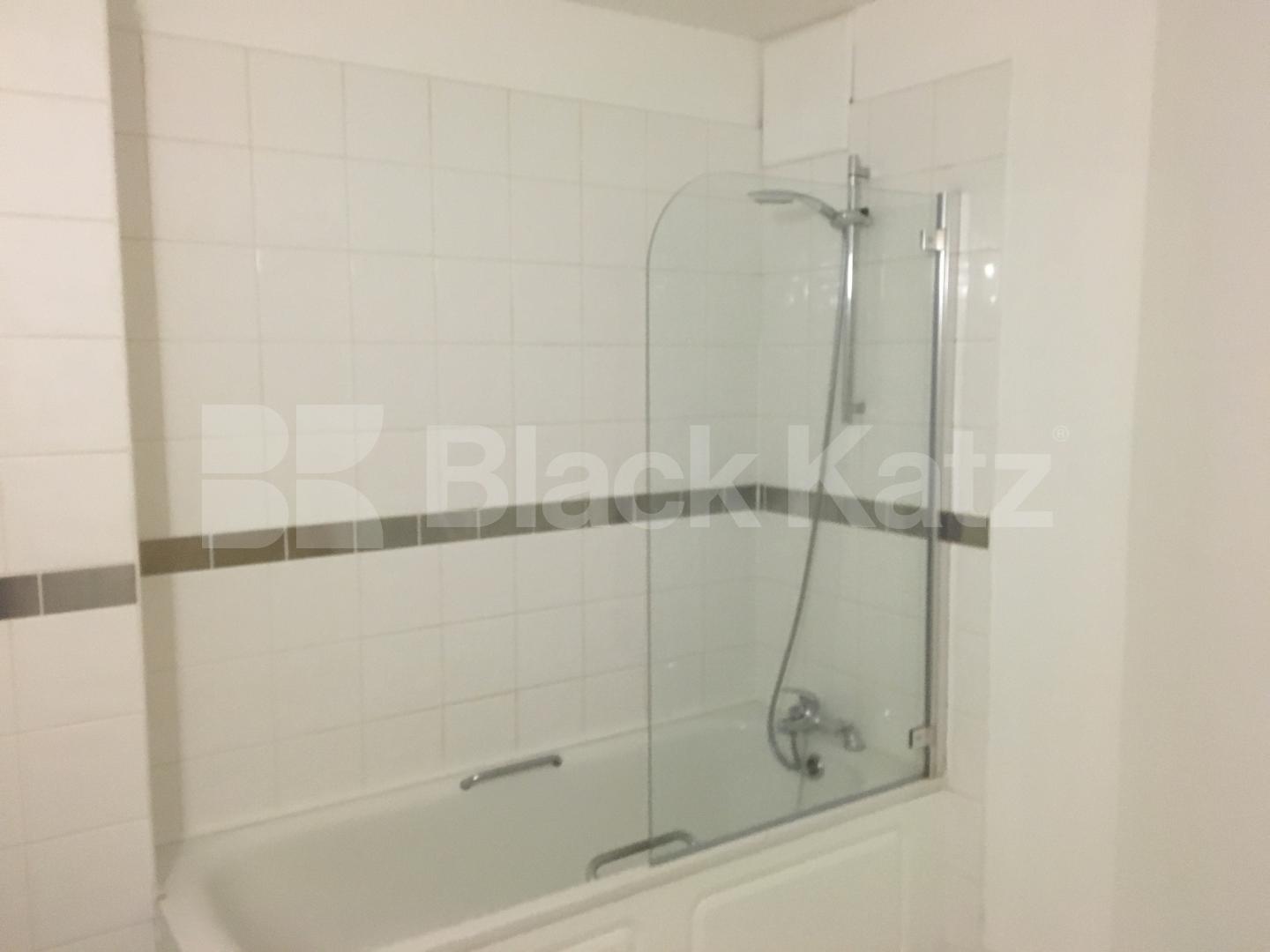 			STUNNING 2 BEDROOM WAREHOUSE APARTMENT, 2 Bedroom, 1 bath, 1 reception Flat			 SPRINFIELD HOUSE LOFTS-TYSSEN STREET, DALSTON/HAGGERSTON/SHOREDITCH