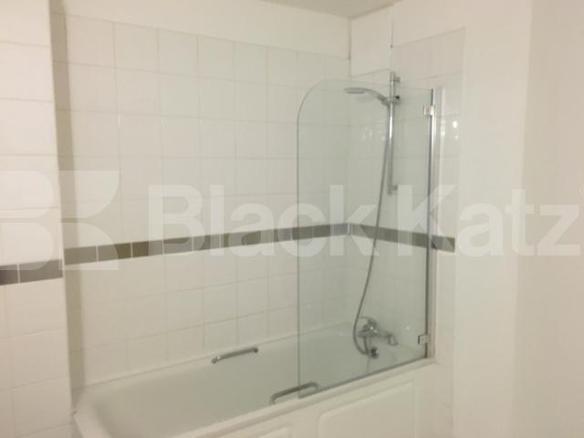 			STUNNING 2 BEDROOM WAREHOUSE APARTMENT, 2 Bedroom, 1 bath, 1 reception Flat			 SPRINFIELD HOUSE LOFTS-TYSSEN STREET, DALSTON/HAGGERSTON/SHOREDITCH