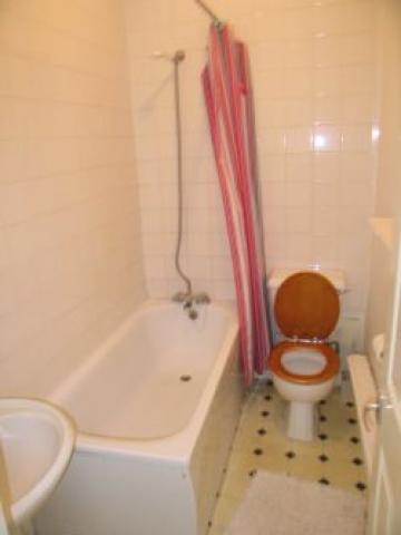 			2 Bedroom, 1 bath, 1 reception Flat			 Edbrooke Road, MAIDA VALE W9