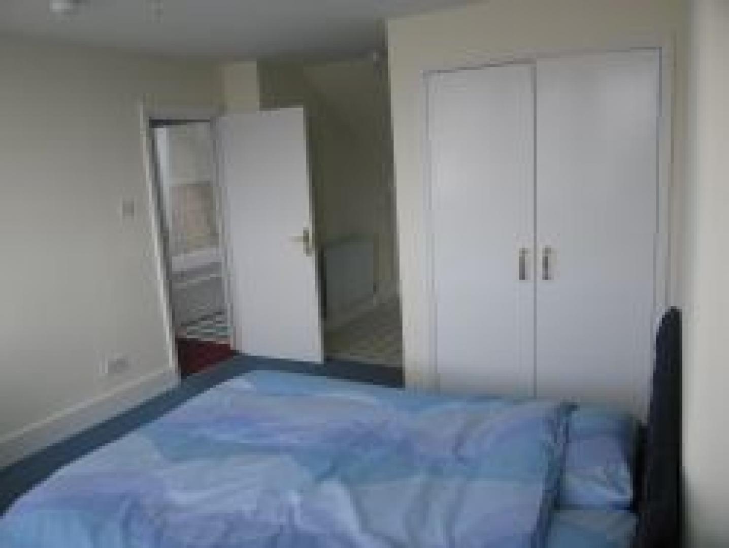 			Studio Apartment, 1 bath, 1 reception Flat			 Holmedale Road, WEST HAMPSTEAD NW6