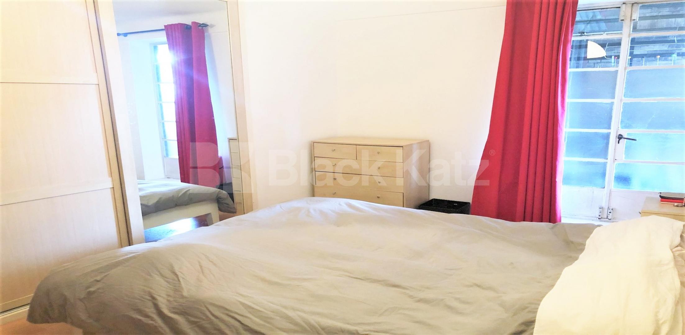			HEATING and HOT WATER INCLUDED, 1 Bedroom, 1 bath, 1 reception Flat			 The Grampians, Shepherds Bush Road, Shepherds Bush