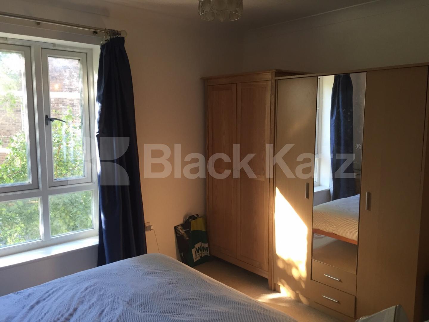 			New Instruction, 1 Bedroom, 1 bath, 1 reception Flat			 Ramsey Walk, ISLINGTON