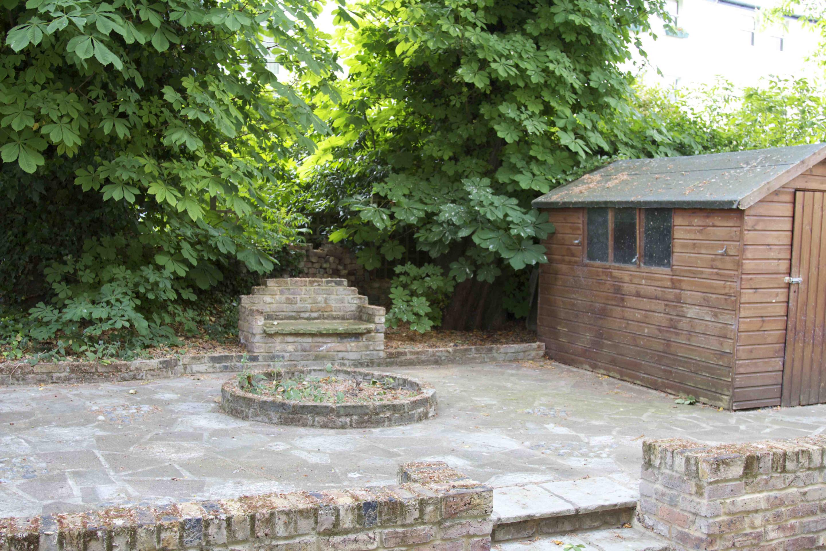 			GARDEN FLAT, 1 Bedroom, 1 bath, 1 reception Flat			 Priory Road, WEST HAMPSTEAD NW6