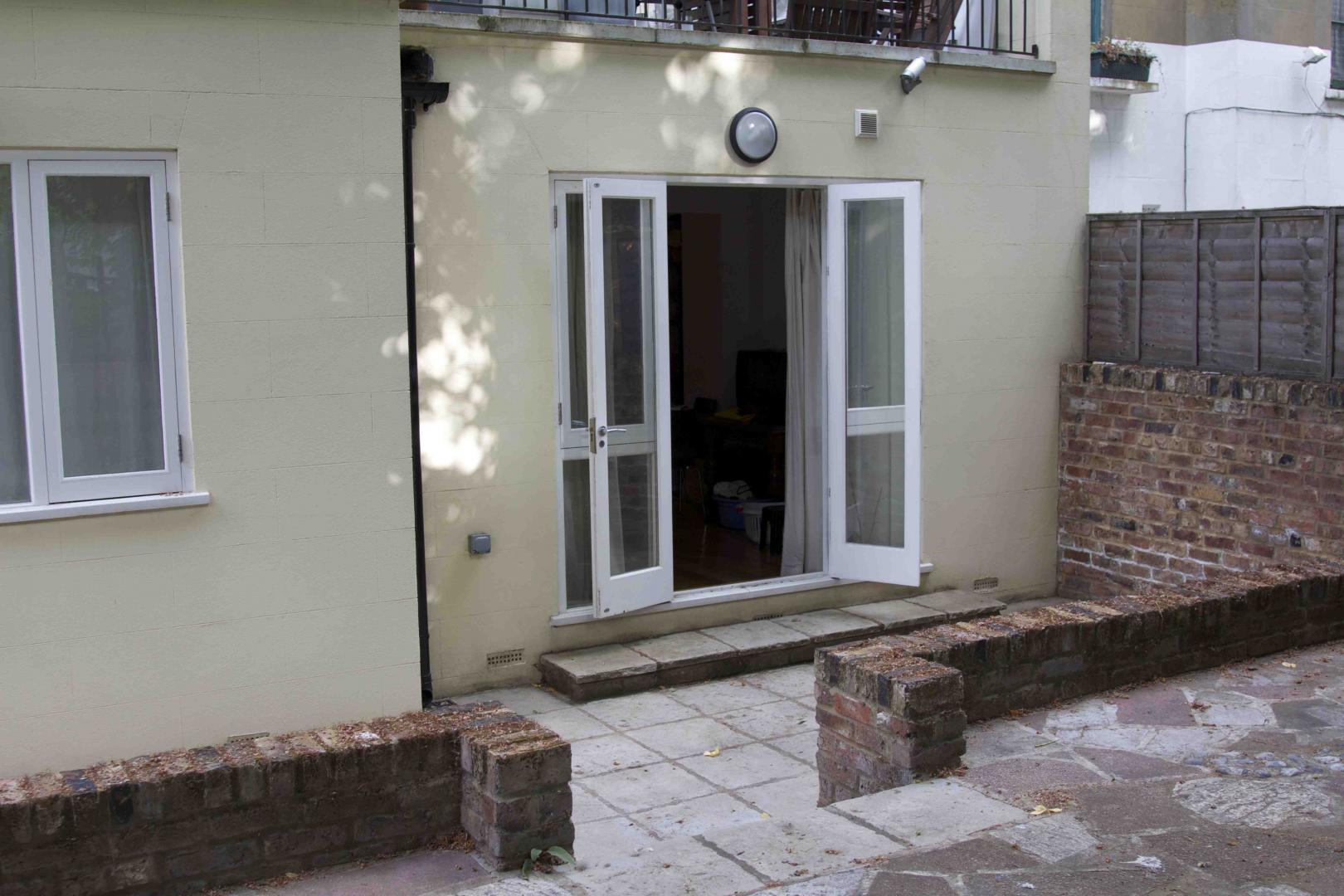 			GARDEN FLAT, 1 Bedroom, 1 bath, 1 reception Flat			 Priory Road, WEST HAMPSTEAD