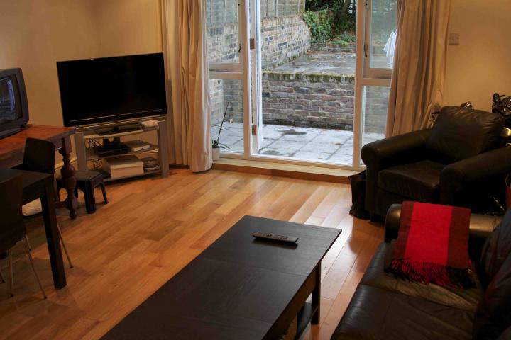 			GARDEN FLAT, 1 Bedroom, 1 bath, 1 reception Flat			 Priory Road, WEST HAMPSTEAD