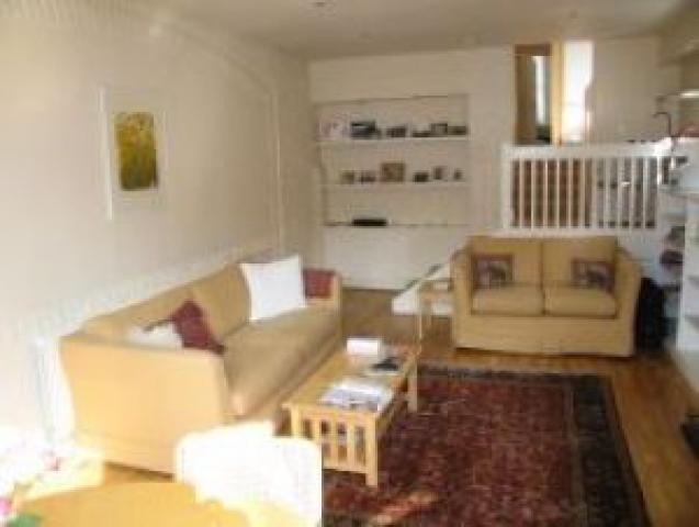 			6 month let only, 2 Bedroom, 1 bath, 1 reception Flat			 Inglewood Road, WEST HAMPSTEAD
