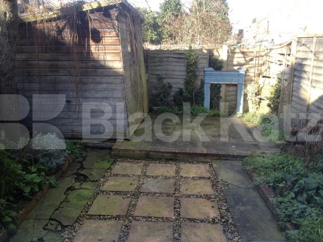 			NEW INSTRUCTION, 3 Bedroom, 1 bath, 1 reception Ground Floor Flat			 Townmead Road , Sands End/Fulham