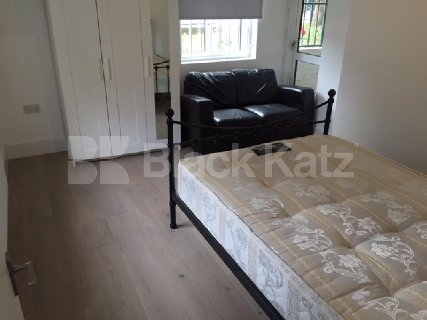 			New Instruction, 4 Bedroom, 1 bath, 1 reception Ground Floor Flat			 East India Dock Road, LIMEHOUSE 