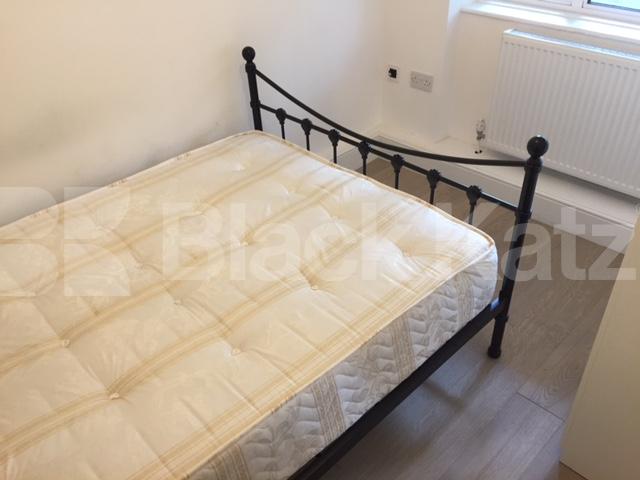 			New Instruction, 4 Bedroom, 1 bath, 1 reception Ground Floor Flat			 East India Dock Road, LIMEHOUSE 