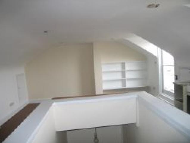 			4 Bedroom, 1 bath, 1 reception Flat			 Harrow Road, WESTBOURNE PARK W10