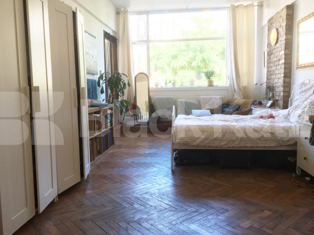 			SPACIOUS THREE BEDROOM LIVE/WORK WAREHOUSE CONVERSION, 3 Bedroom, 1 bath, 1 reception Flat			 GROVE HOUSE-TUDOR ROAD, HACKNEY-BETHNAL GREEN-LONDON FIELDS