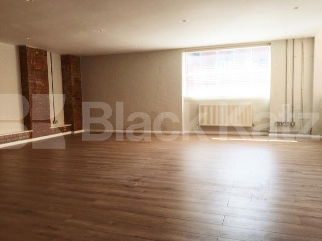 			3 BEDROOM WAREHOUSE CONVERSION, 3 Bedroom, 1 bath, 1 reception Flat			 Henshall Street, ISLINGTON-CANONBURY 