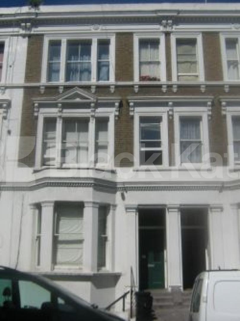 			NEW INSTRUCTION, 2 Bedroom, 1 bath, 1 reception Flat			 Hazlitt Road, Kensington Olympia