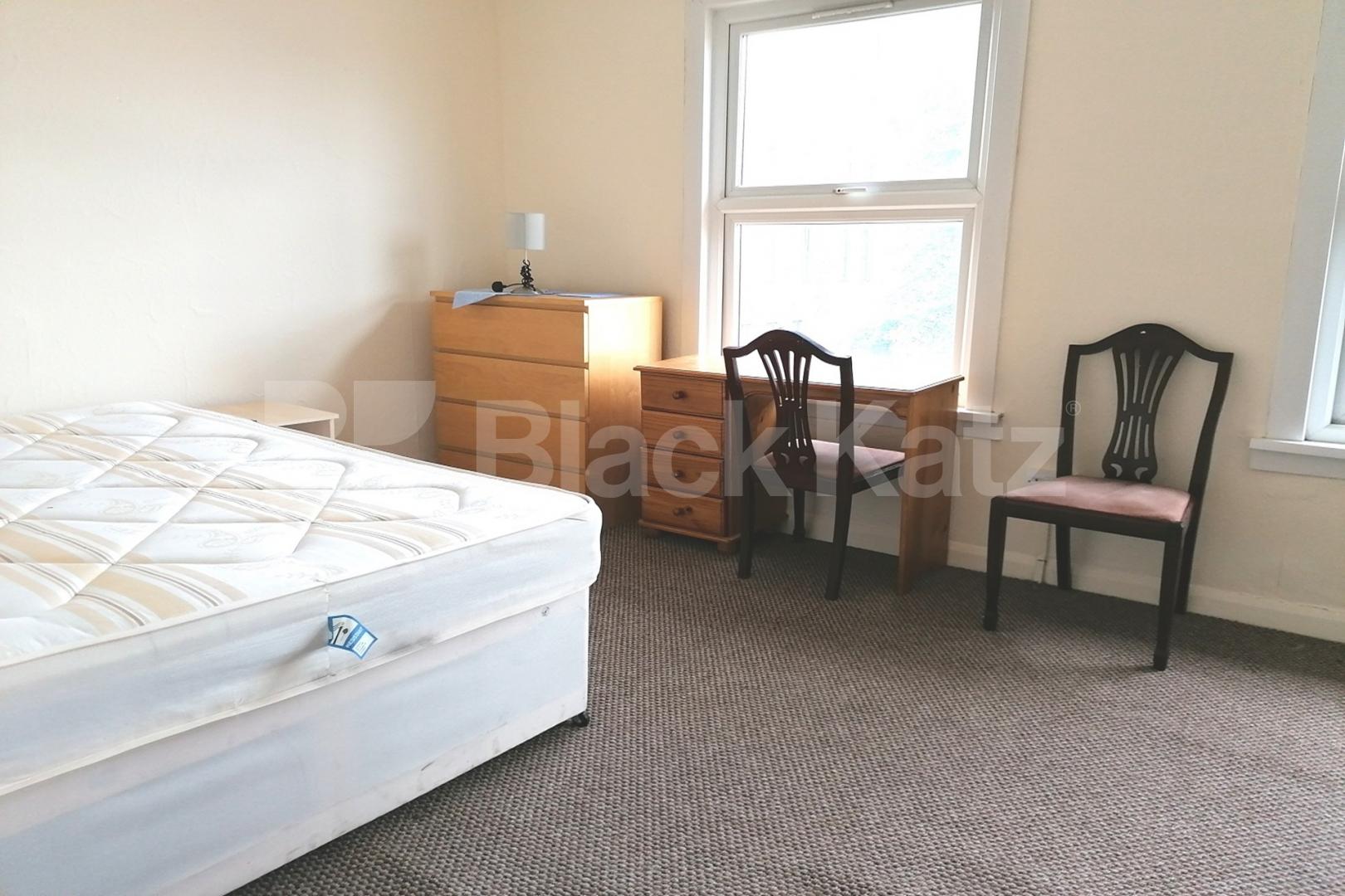 1102 Sq. Ft. top floor period conversion St John's Hill, Clapham Junction