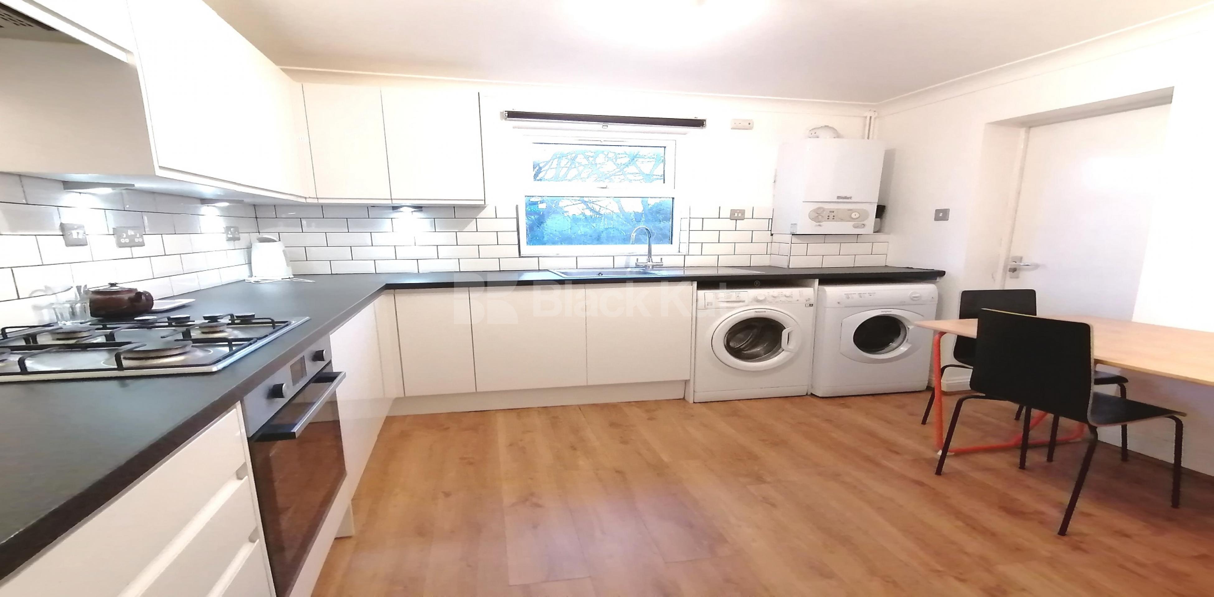 			LET , 4 Bedroom, 1 bath, 1 reception Apartment			 Greyhound Lane, Streatham Common SW16