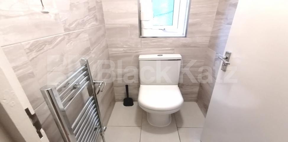 			LET , 4 Bedroom, 1 bath, 1 reception Apartment			 Greyhound Lane, Streatham Common