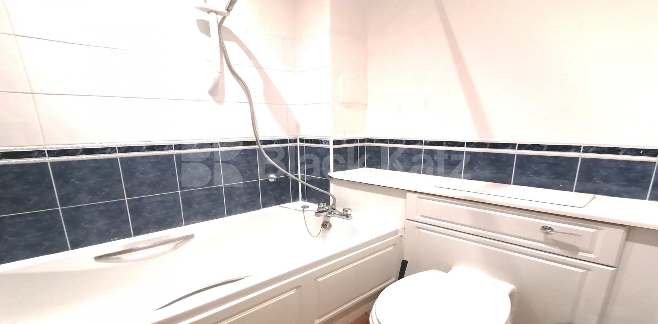 			LET , 3 Bedroom, 1 bath, 1 reception Apartment			 Bridge View Court Grange road, London Bridge