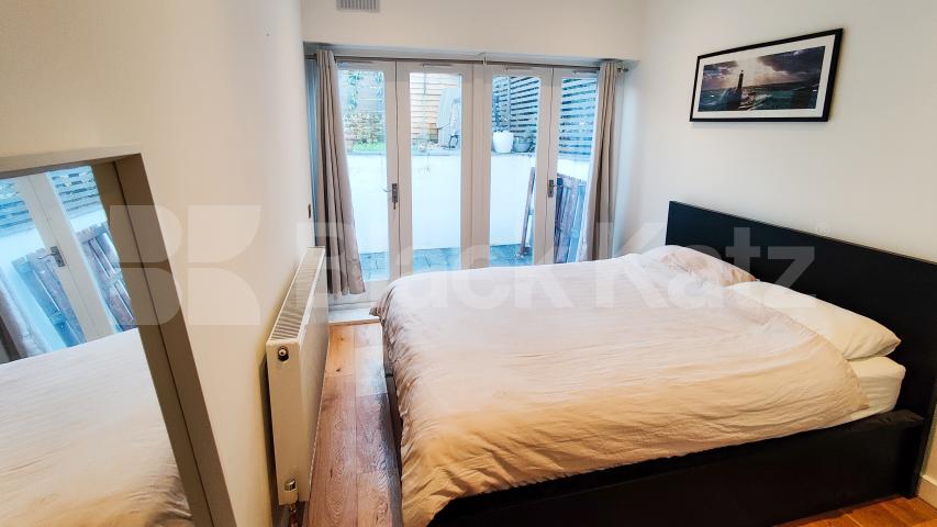 			GARDEN FLAT!, 2 Bedroom, 1 bath, 1 reception Apartment			 Caledonian Road N1, KINGS CROSS / ISLINGTON