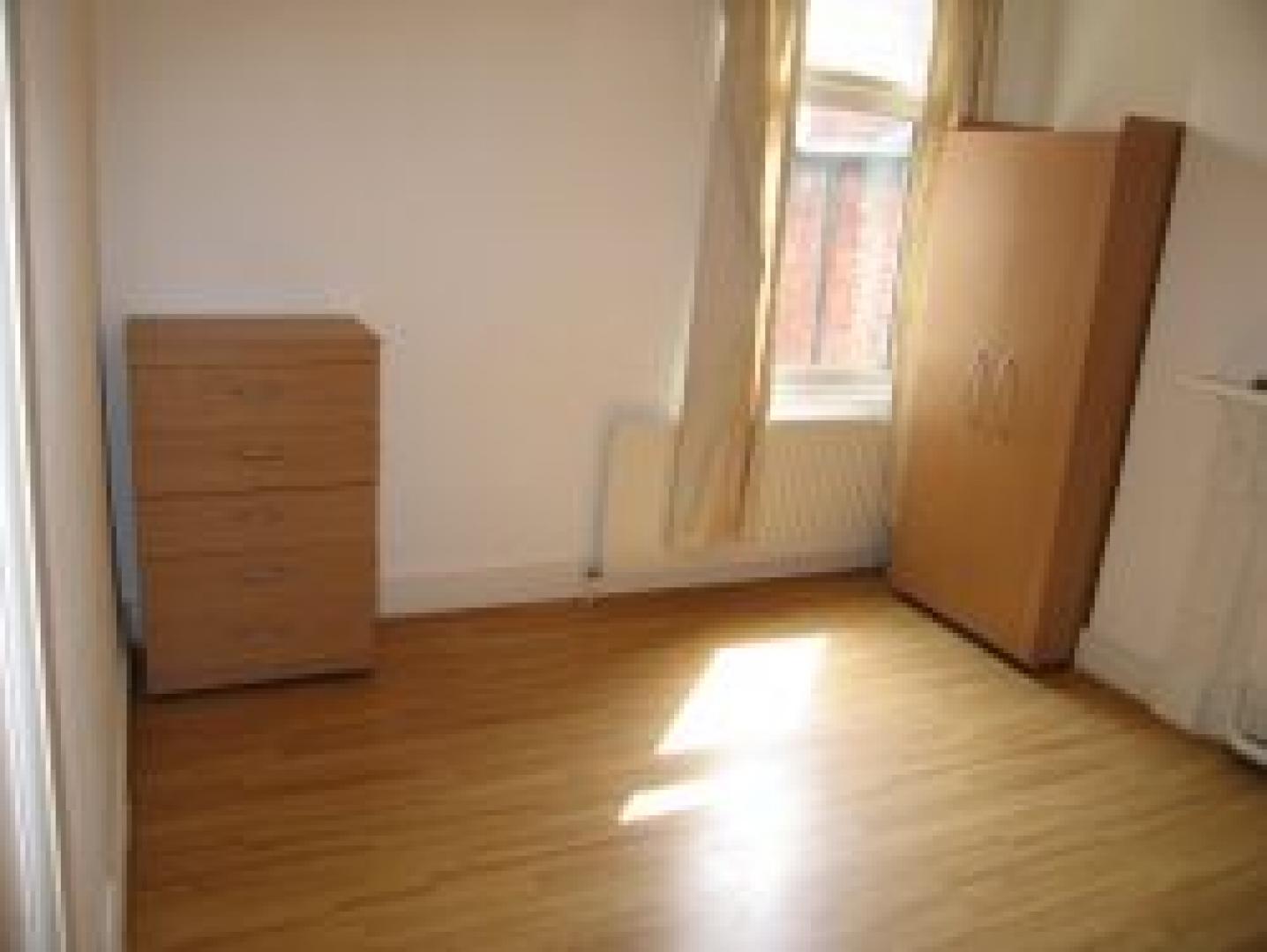 			2 Bedroom, 1 bath, 1 reception Flat			 Mora Road, CRICKLEWOOD NW2