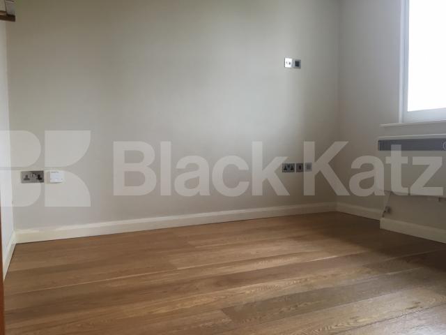 			New Instruction, 1 Bedroom, 1 bath, 1 reception Flat			 Penton Street, ANGEL 