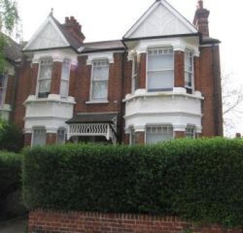 			VIEWINGS HIGHLY RECOMMENDED, 1 Bedroom, 1 bath, 1 reception Flat			 Furness Road, WILLESDEN NW10